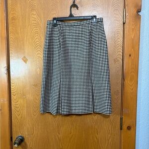 Eddie Bauer Black and White Houndstooth Check A-Line Skirt